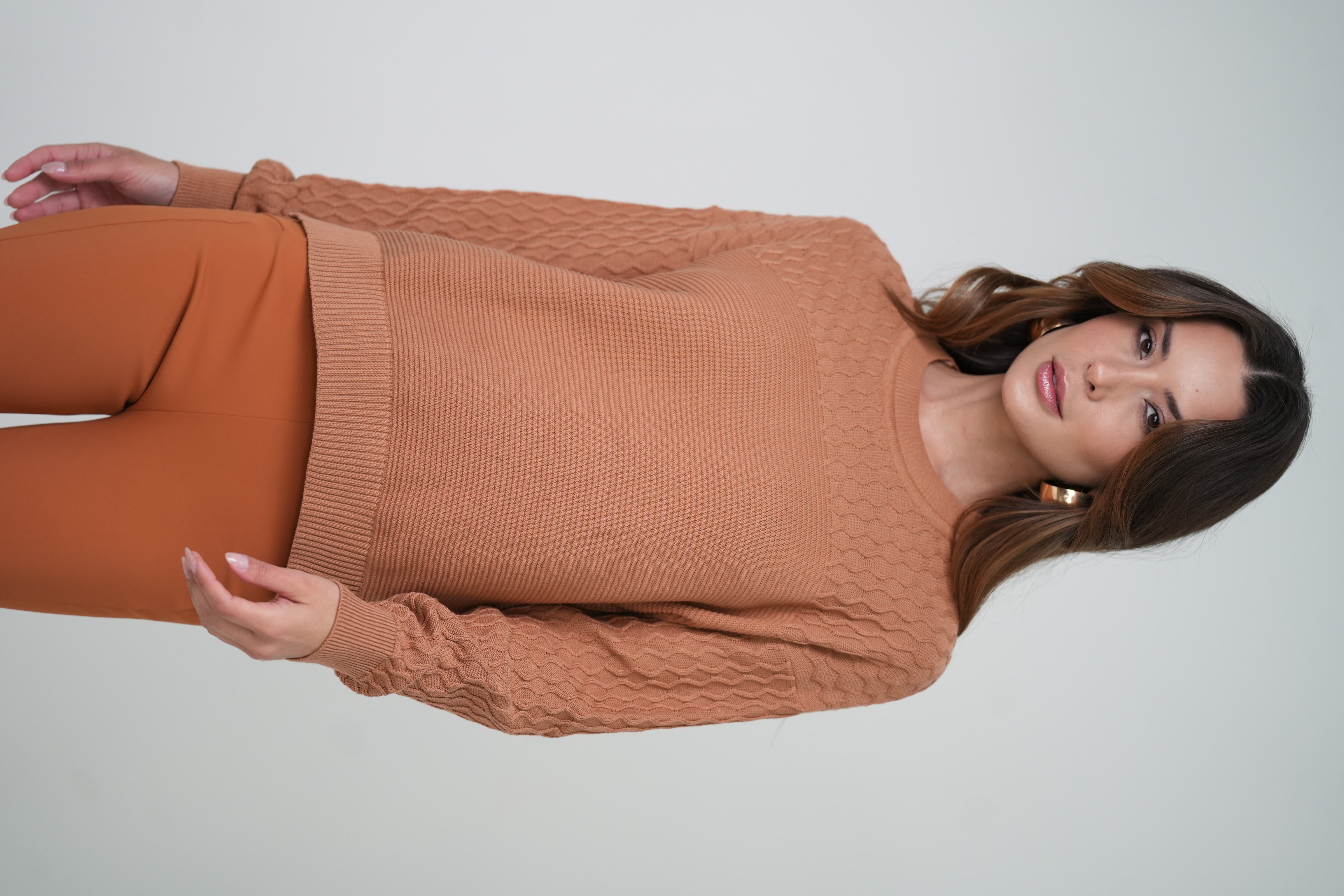 BLUSA ARAN E LINKS - hover
