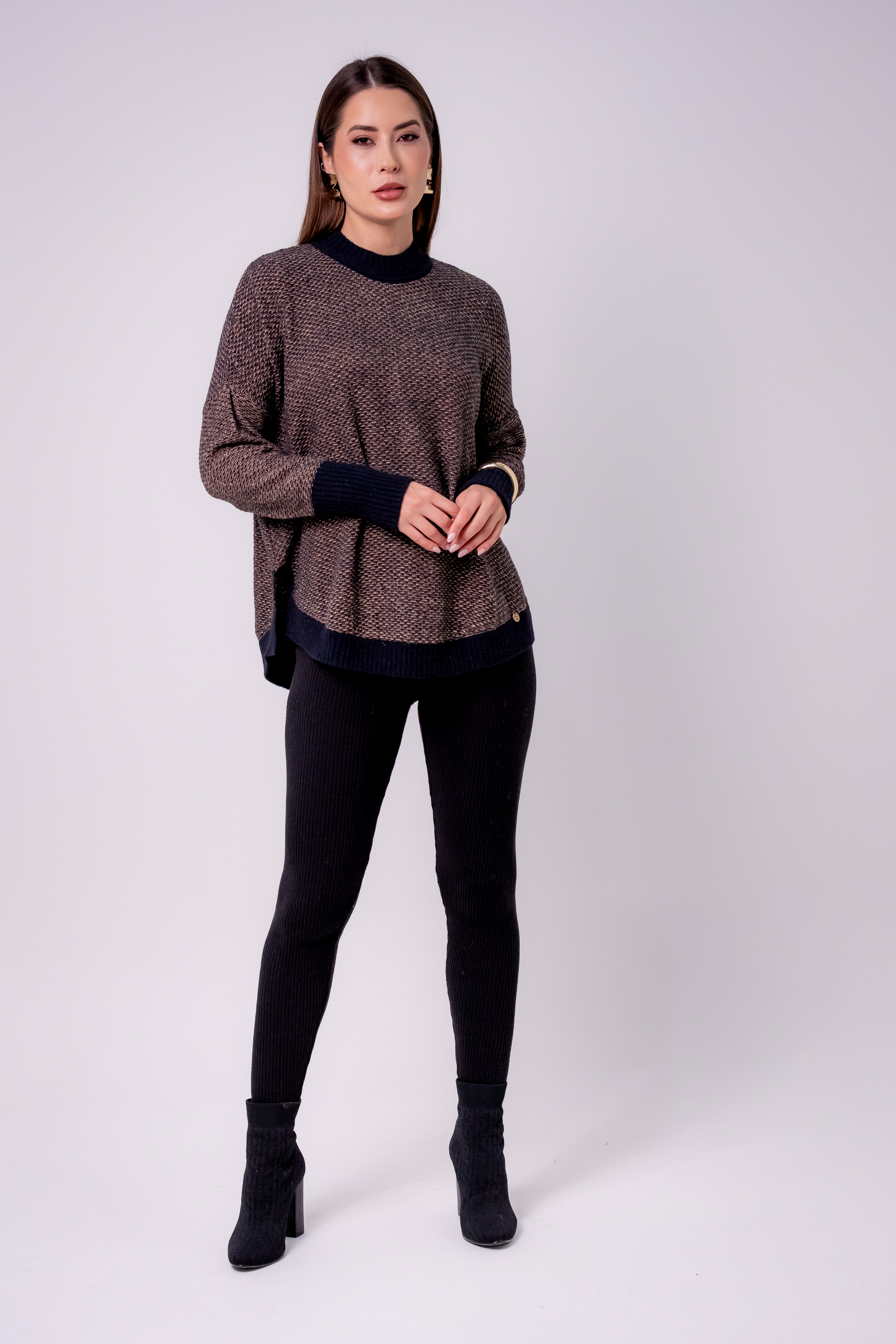 CAPA PONCHINHO JACQUARD - hover