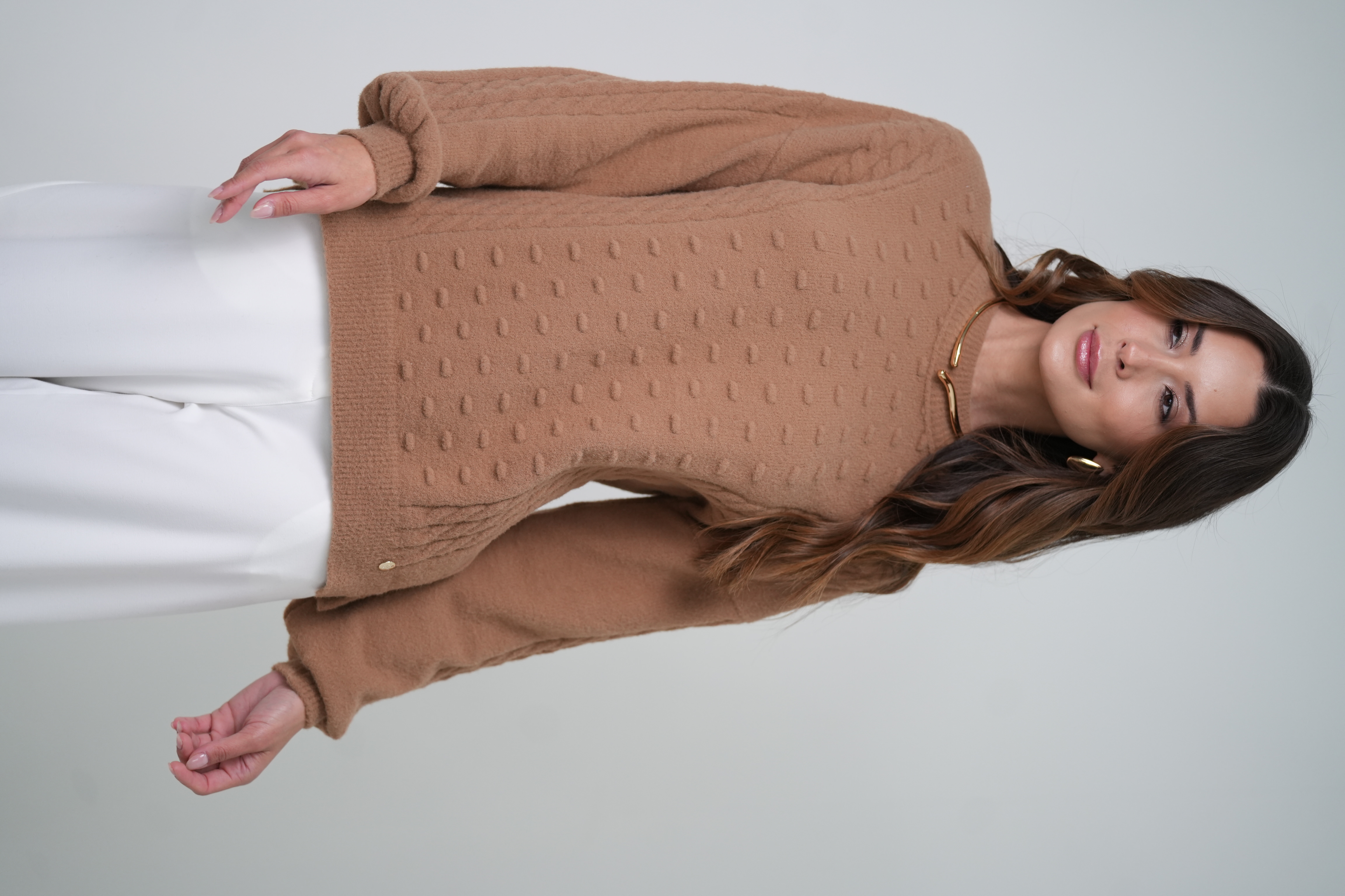 BLUSA BOLINHAS